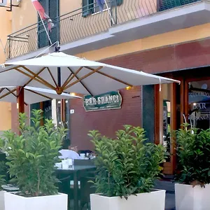  Hotel La Perla Italia
